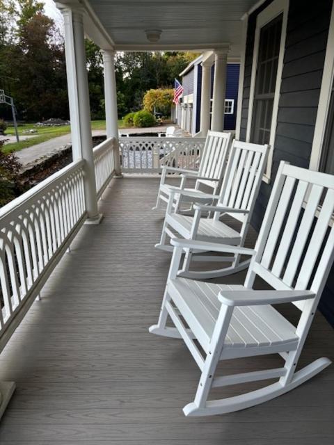 The Inn Crowd Bed And Breakfast Holden Bagian luar foto