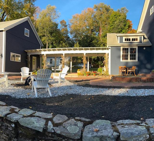 The Inn Crowd Bed And Breakfast Holden Bagian luar foto