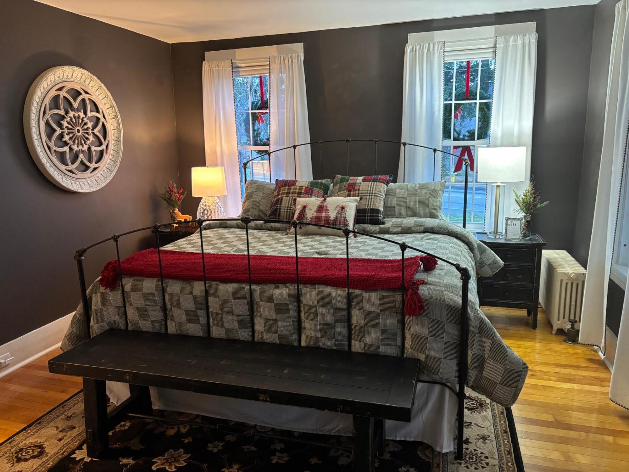 The Inn Crowd Bed And Breakfast Holden Bagian luar foto